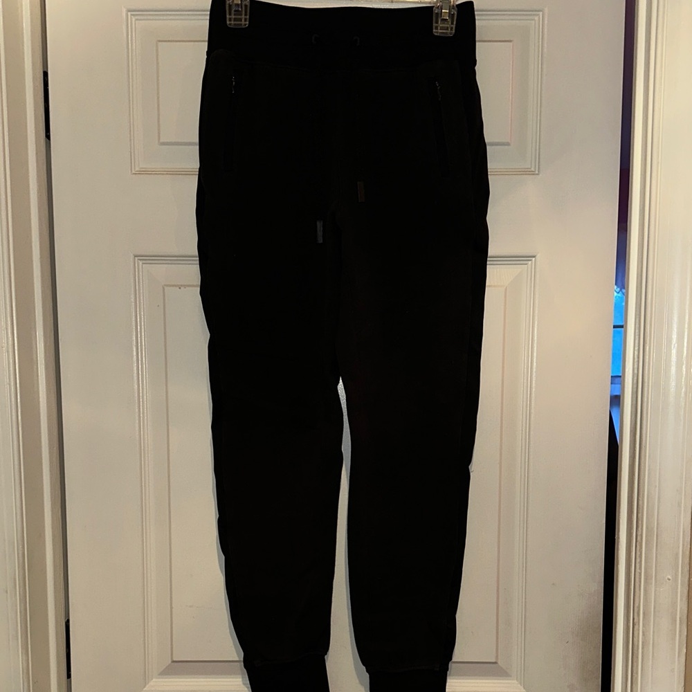 Lululemon Scuba Jogger